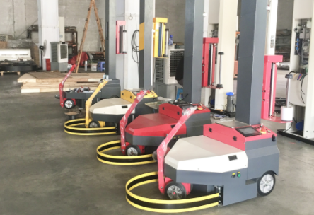 膜材月耗超萬元？伸縮式自走纏膜機(jī)（纏繞膜打包機(jī)）省膜 250%